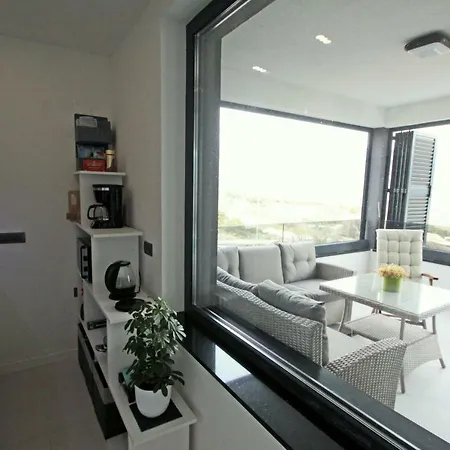 Katja Apartman *