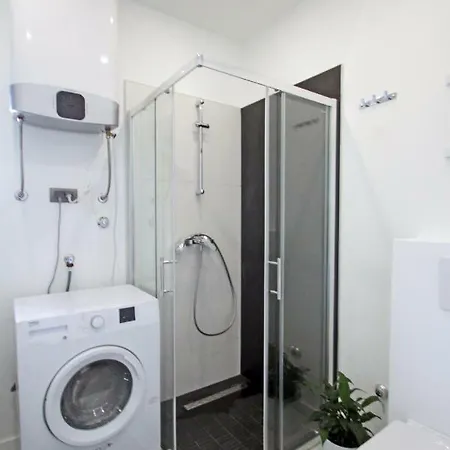 Katja Apartment *